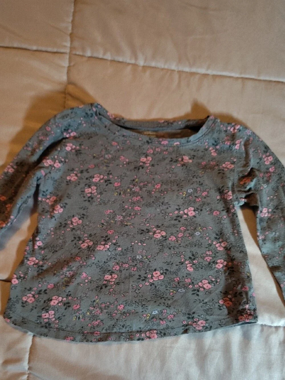 Lot Of 4 Long-Sleeve Tee's- Disney, Carter's, Cat & Jack & Old Navy
